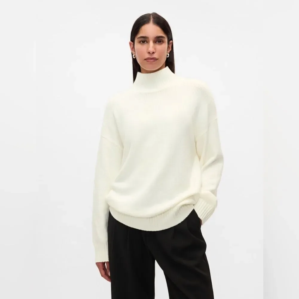 NWT GAP CASHSOFT Sweater